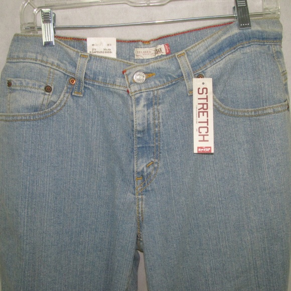 Levi Jeans Relaxed Fit Boot Cut Size 10P Stretch - Picture 3 of 4